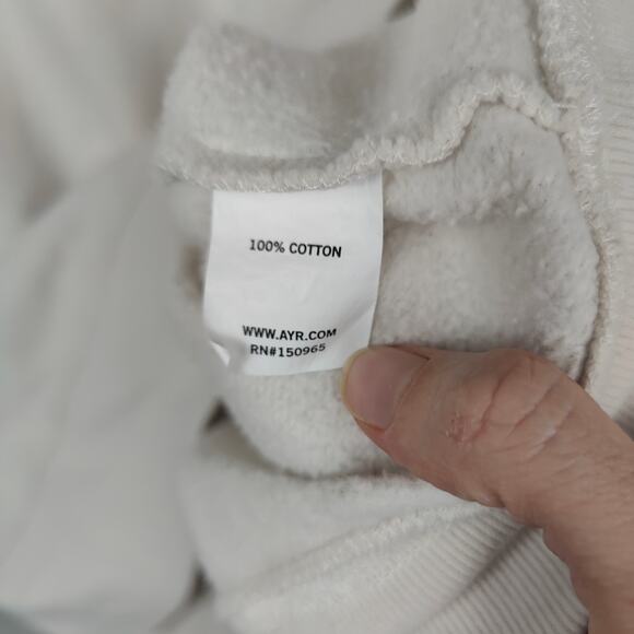 Ayr Sweatshirt Womens Small Off-White Fleece Pullover All Year Round Preppy - Picture 7 of 9